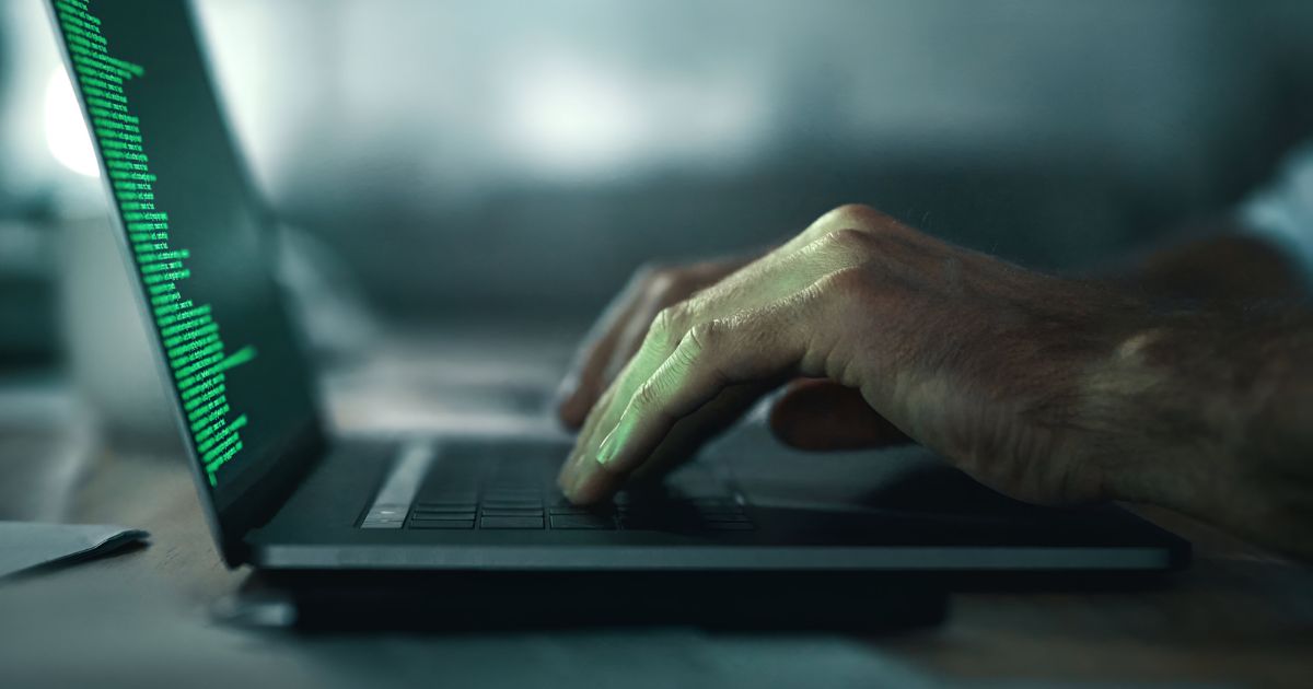 Agentes de IA acendem alerta sobre ataques cibernéticos contra o sistema financeiro